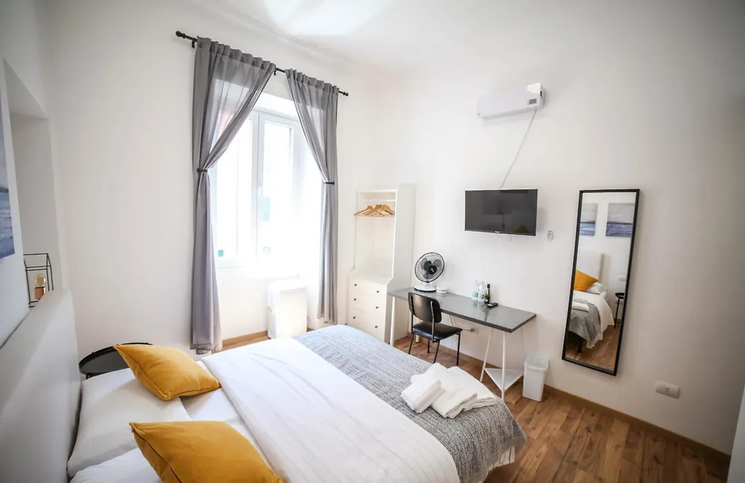 Cosmo Guesthouse-1